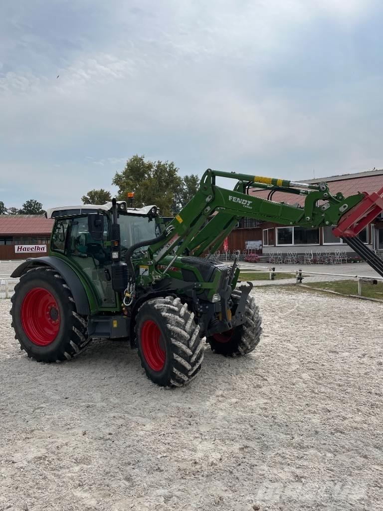 Fendt 211 Vario Tractoren