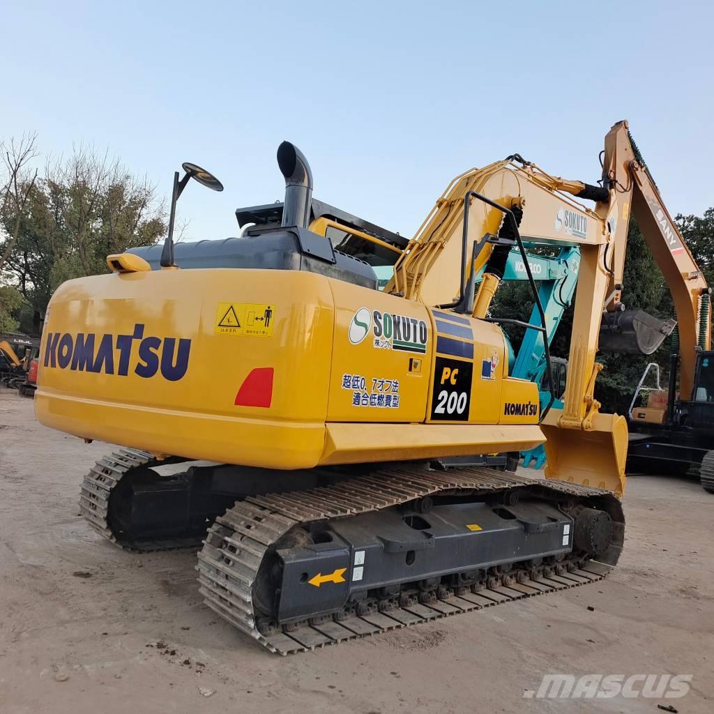 Komatsu PC 200-8 Rupsgraafmachines