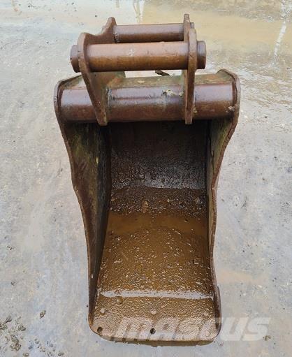  18 BUCKET, 50mm PINS Bakken