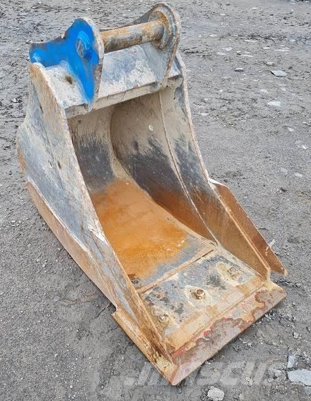  2' BUCKET, 60mm PINS Bakken