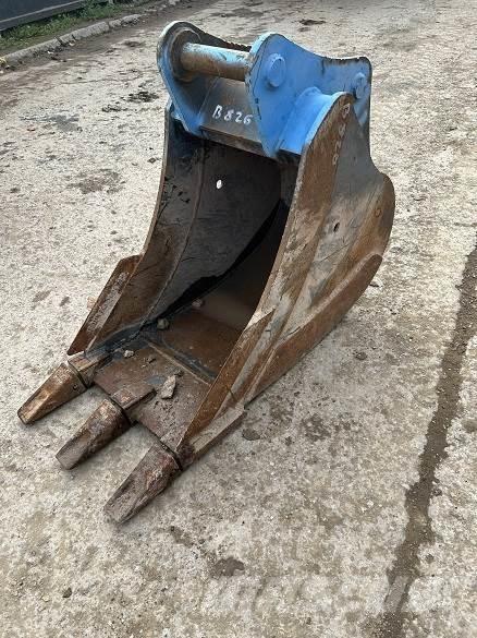  2' BUCKET, 65mm PINS Bakken