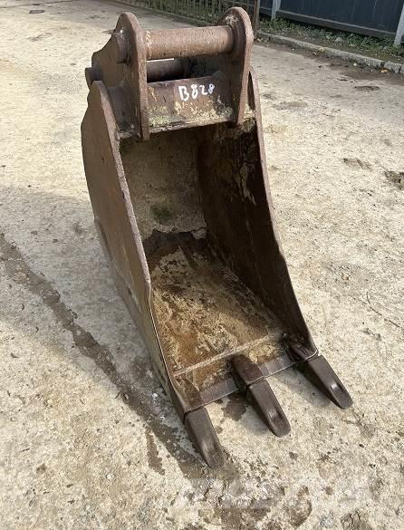  2' BUCKET, 80mm PINS Bakken