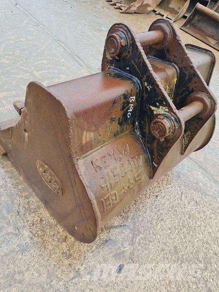  4' BUCKET, 65mm PINS Bakken