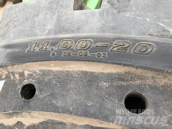  SOLID WHEELS Banden, wielen en velgen