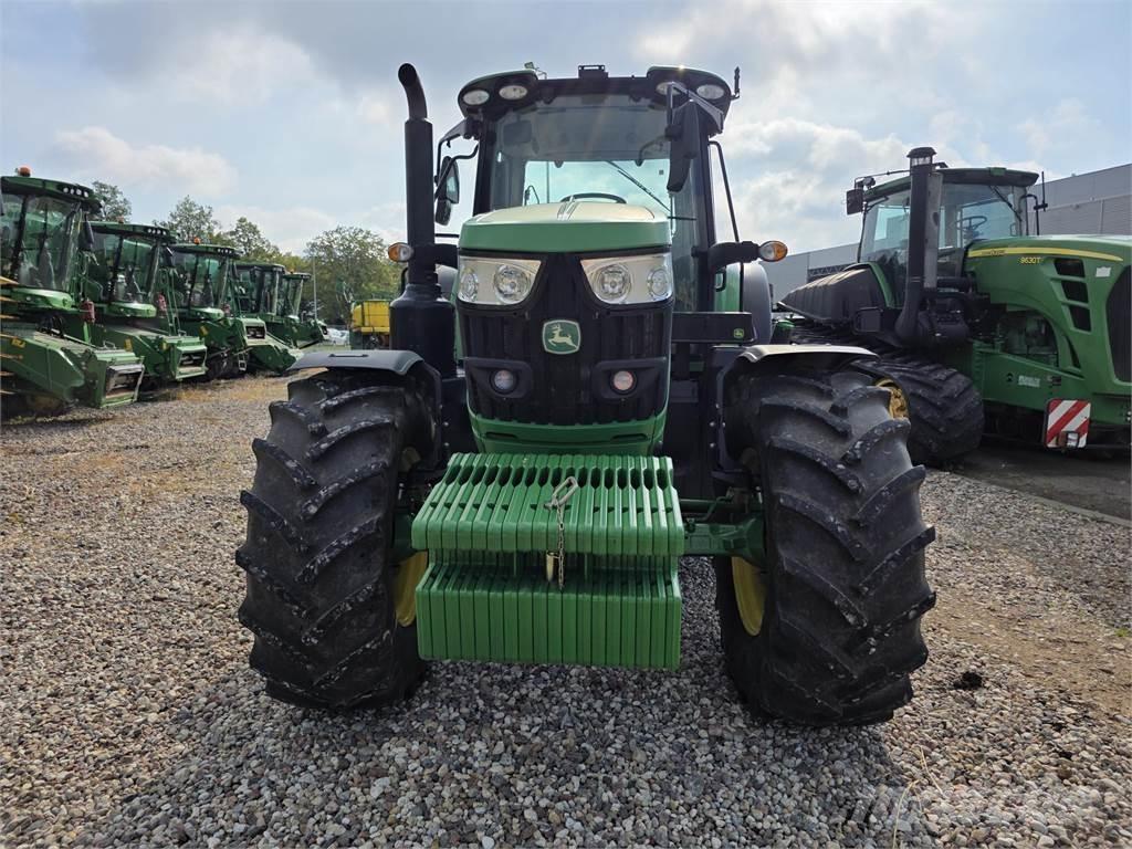 John Deere 6155M Tractoren