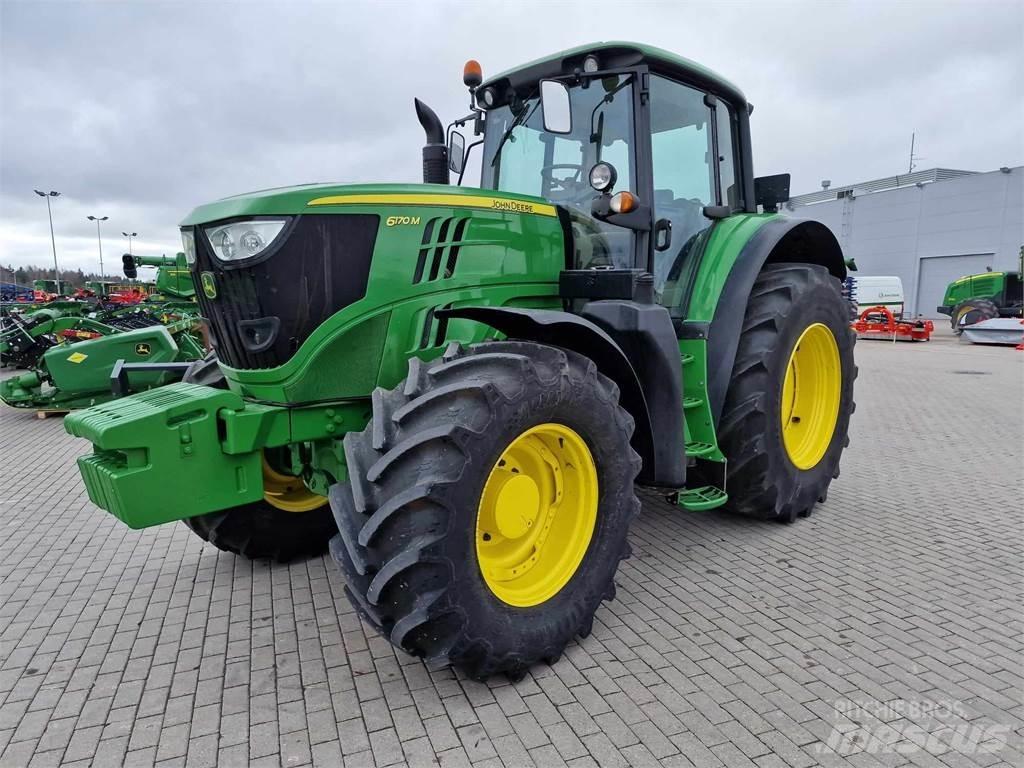 John Deere 6170M Tractoren