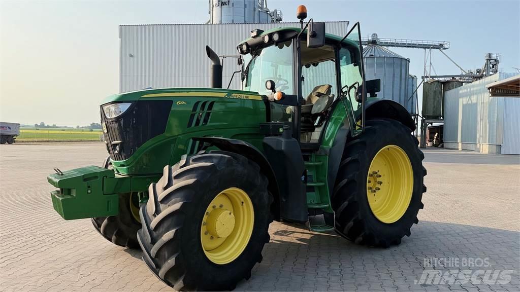 John Deere 6195M Tractoren