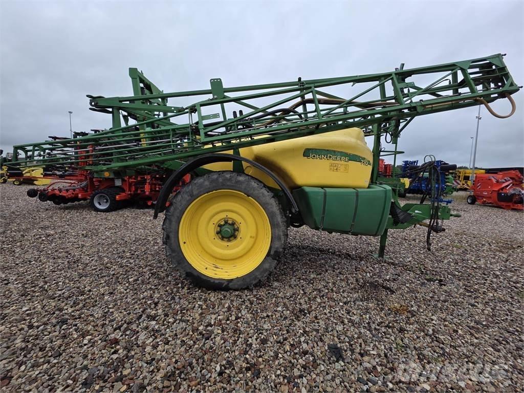 John Deere 732 Wijngaardspuiten