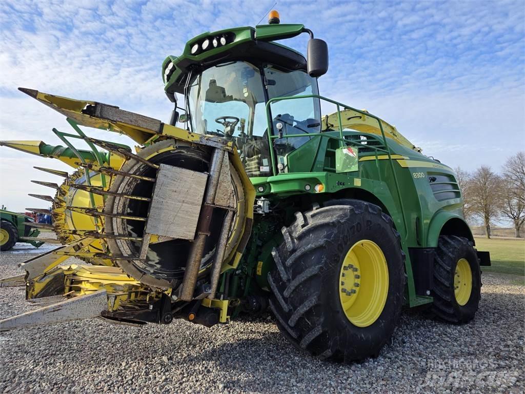 John Deere 8300 Zelfrijdende veldhakselaars