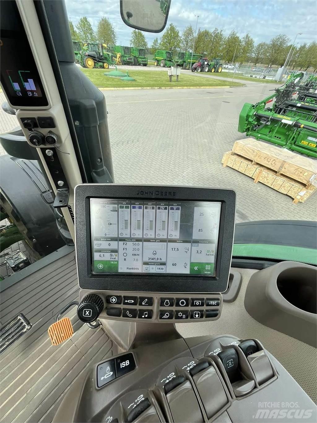 John Deere 8370R Tractoren