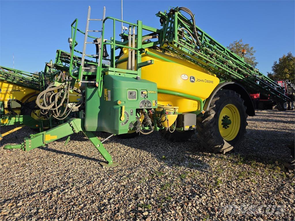 John Deere M962i Getrokken spuitmachines