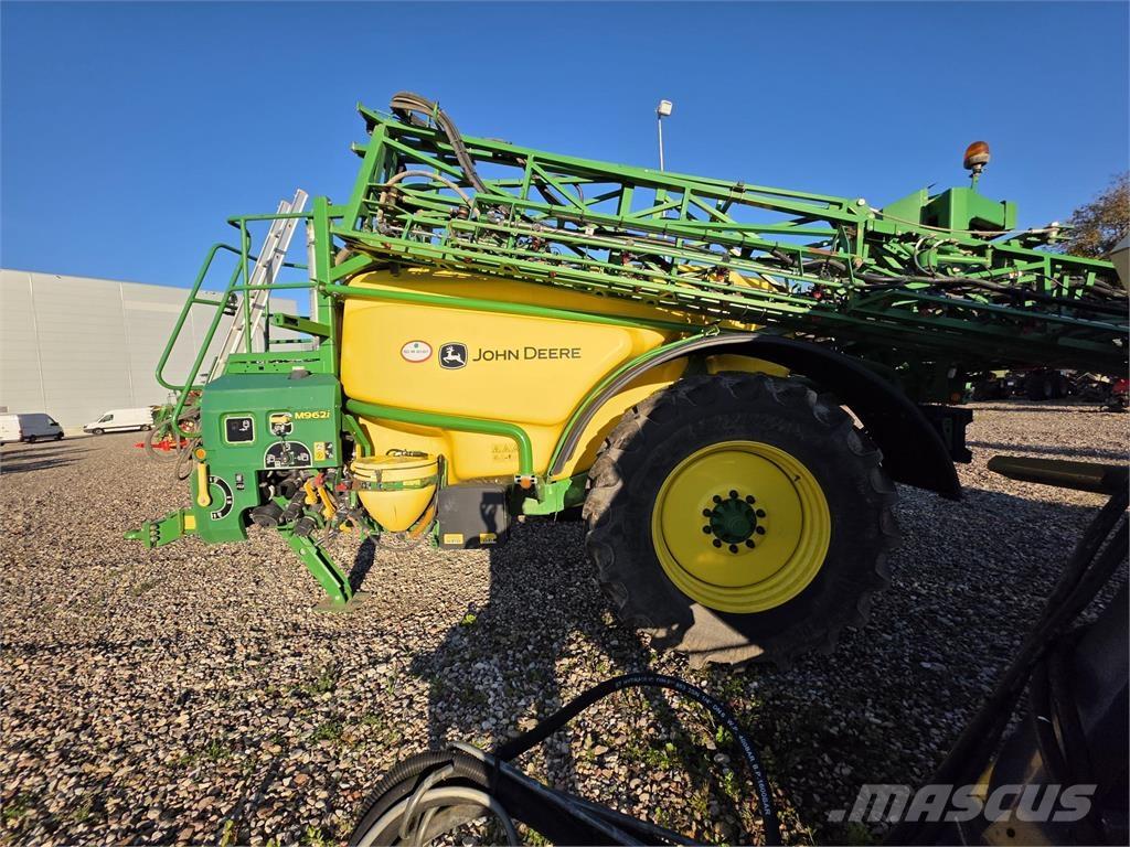 John Deere M962i Getrokken spuitmachines