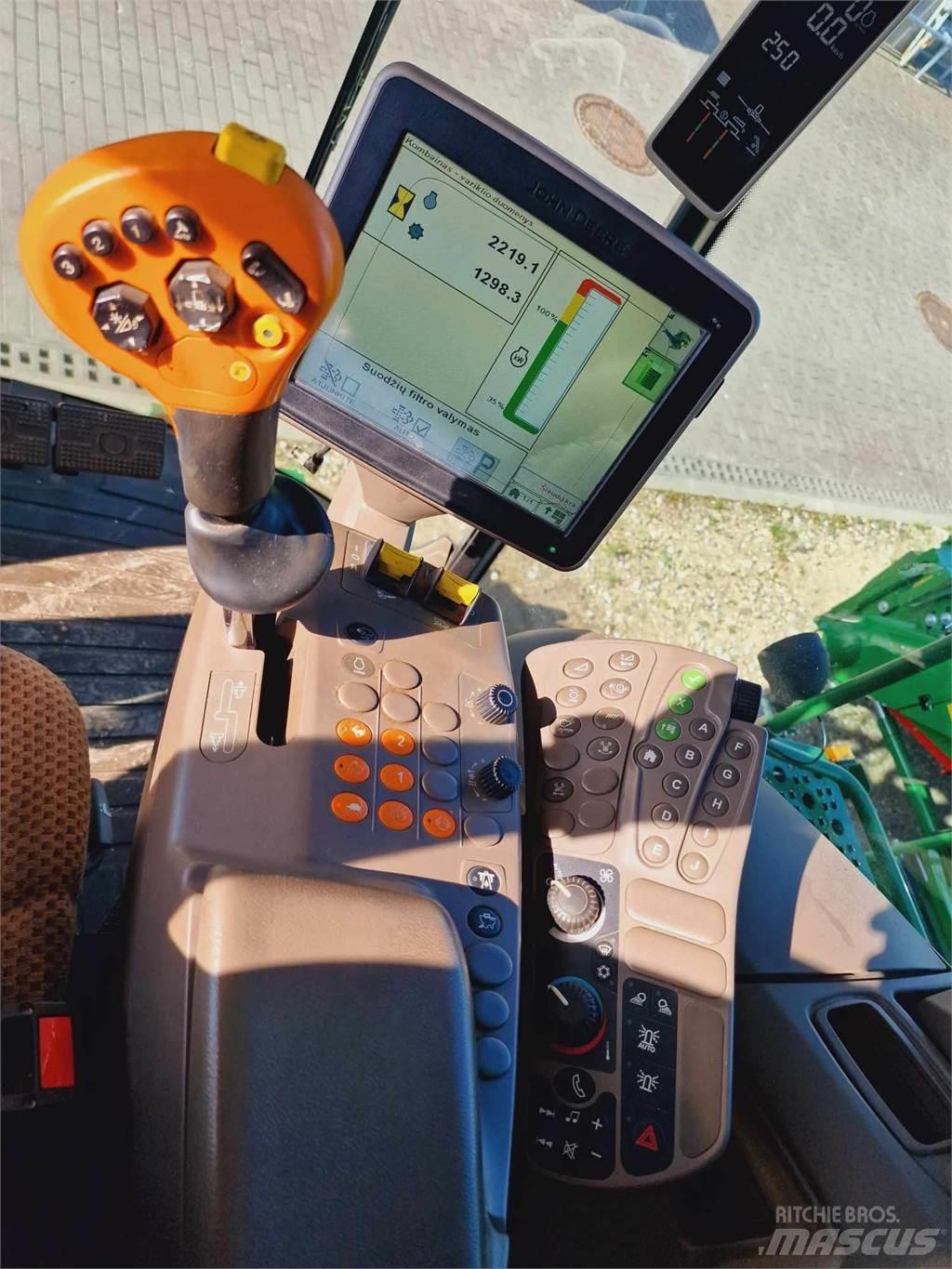 John Deere T660 Maaidorsmachines