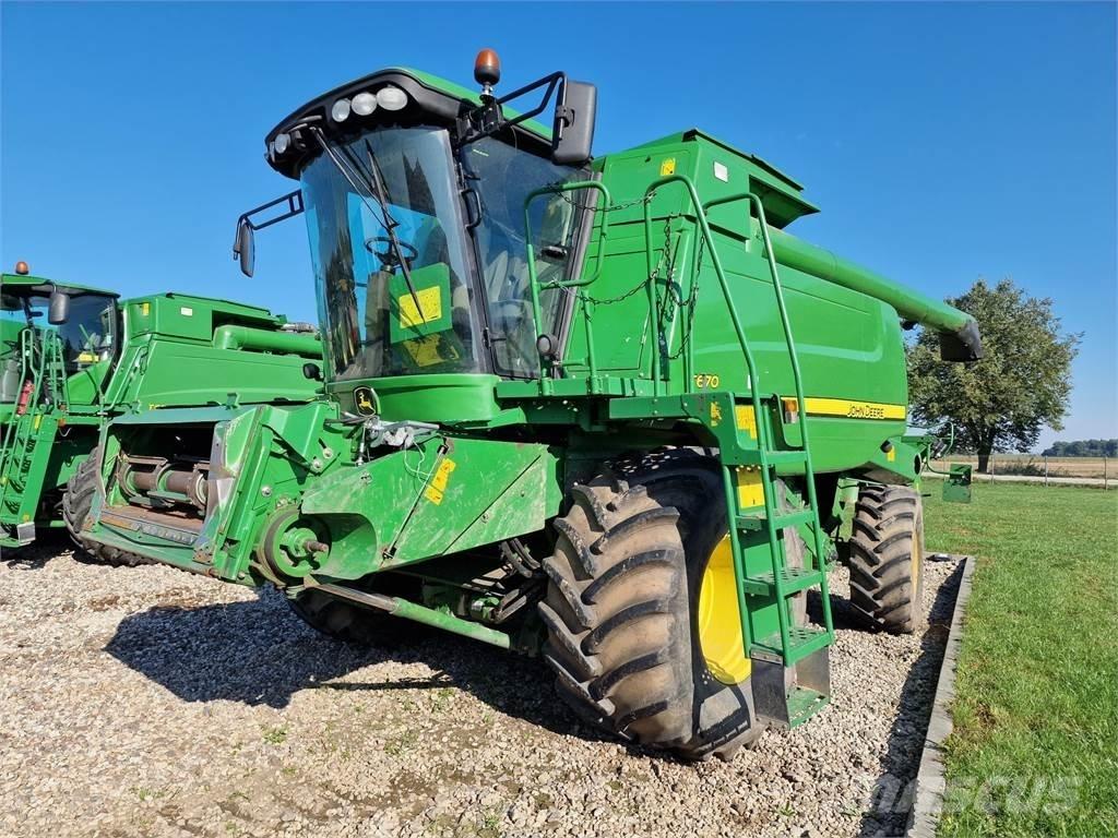 John Deere T670 Maaidorsmachines