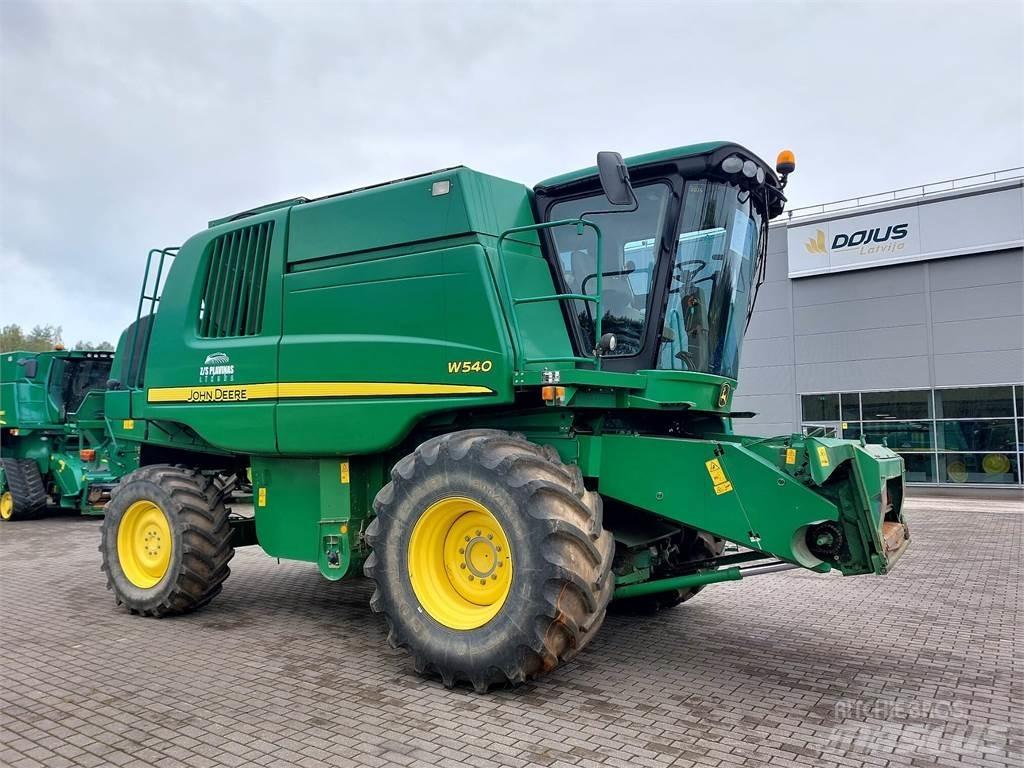 John Deere W540 Maaidorsmachines