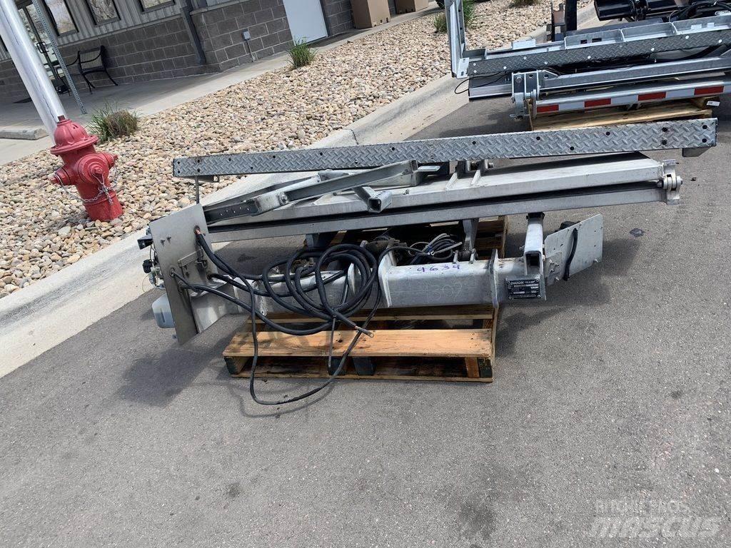 Maxon TE-25L Verhuisliften