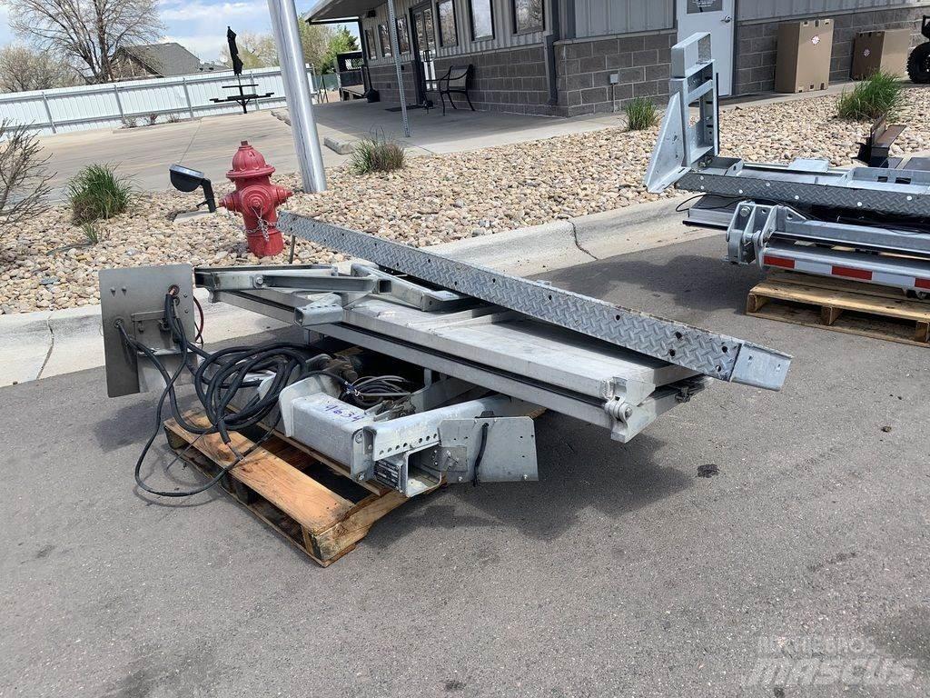 Maxon TE-25L Verhuisliften