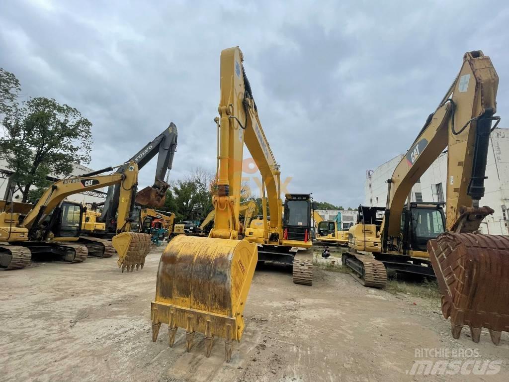 Komatsu PC 220 Rupsgraafmachines