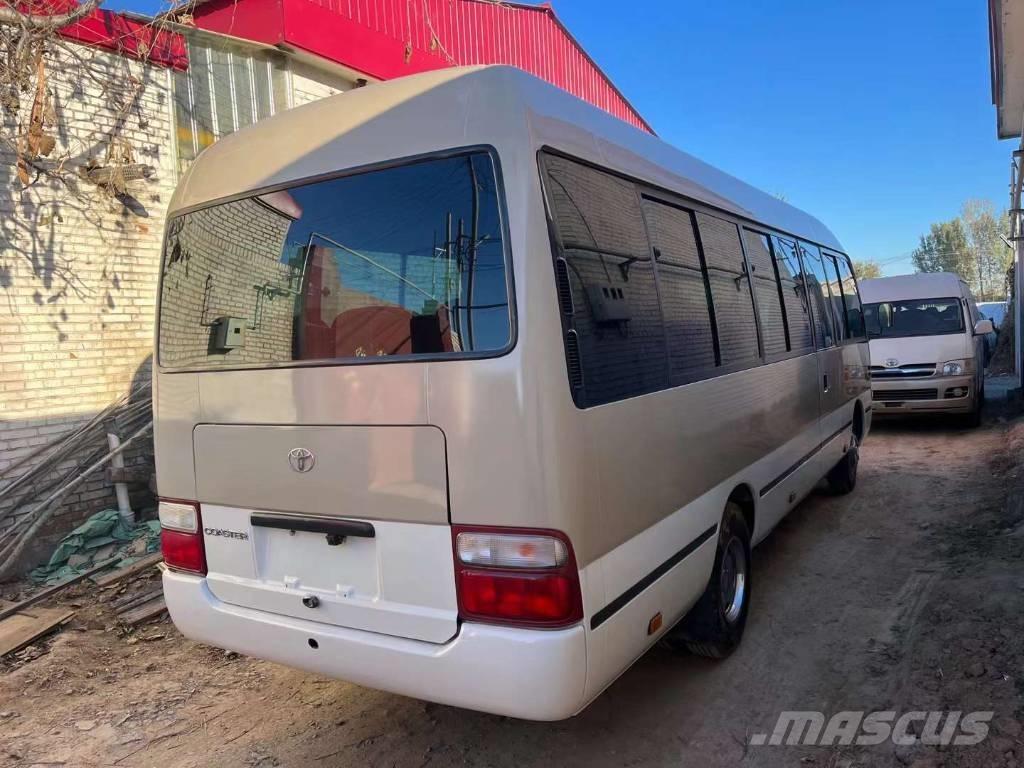 Toyota Coaster Bus Minibussen