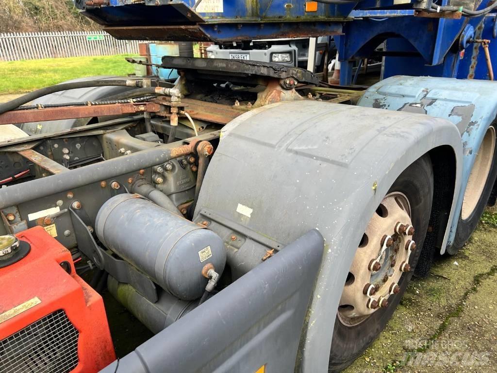 Scania R 124 L 420 Trekkers