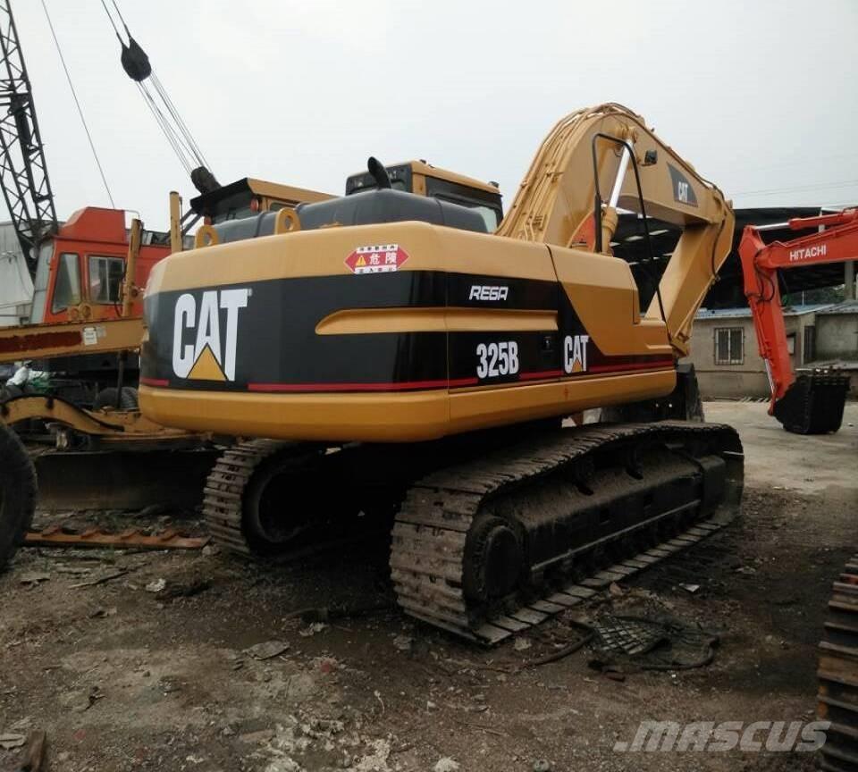 CAT 325 B L Rupsgraafmachines