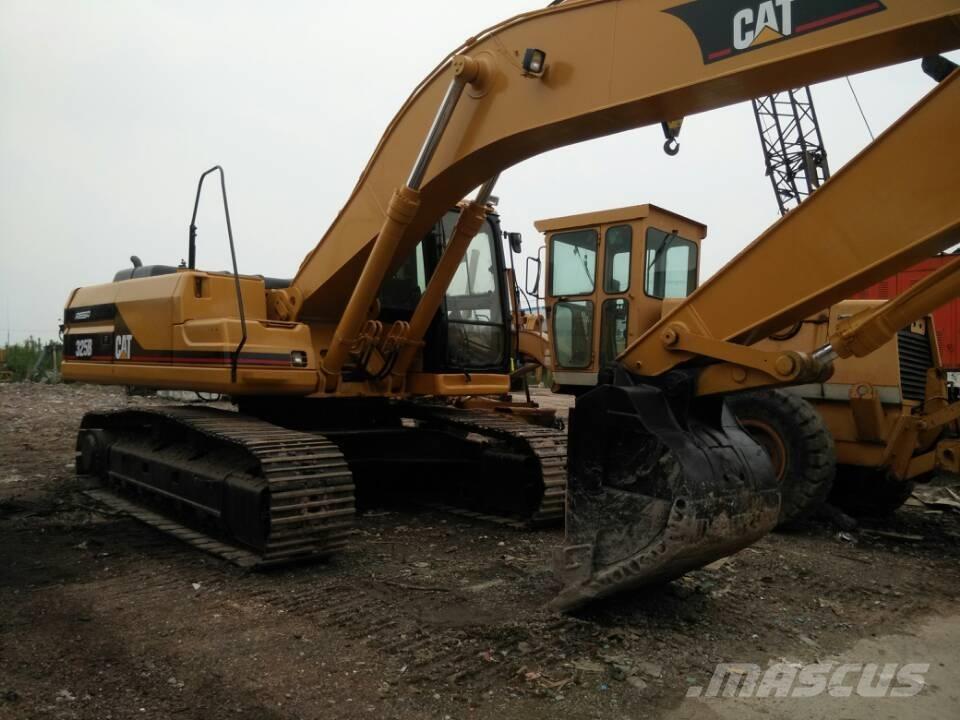 CAT 325 B L Rupsgraafmachines