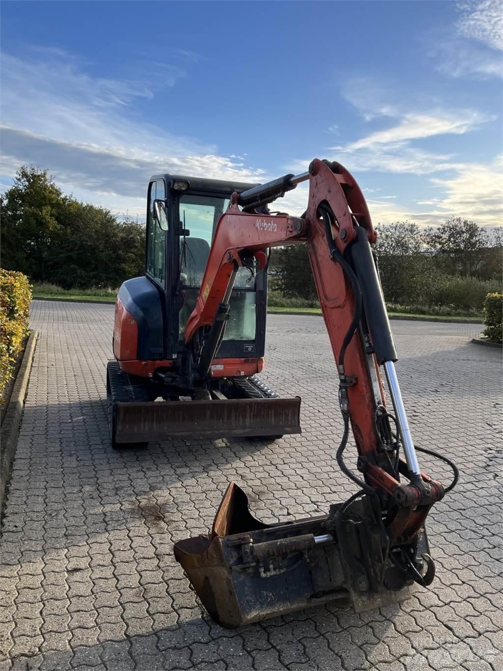 Kubota U27-4 GL HI Minigraafmachines < 7t