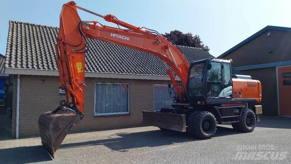 Hitachi ZX220W-5B Wielgraafmachines