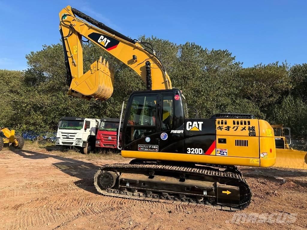 CAT 320 D L Rupsgraafmachines