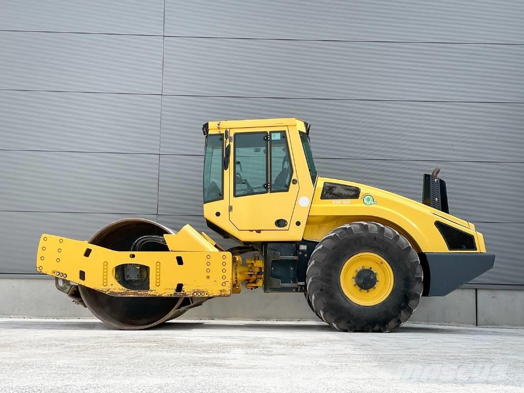 Bomag BW 216 DH-4i Trilrolwalsen