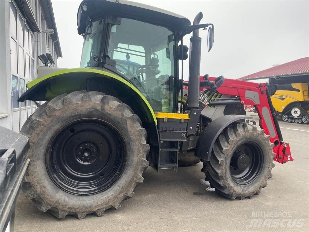 CLAAS ARION 530 Tractoren