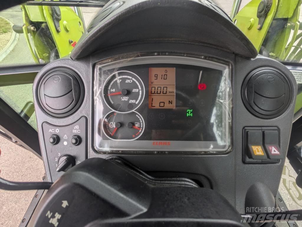 CLAAS Axos 330 Tractoren