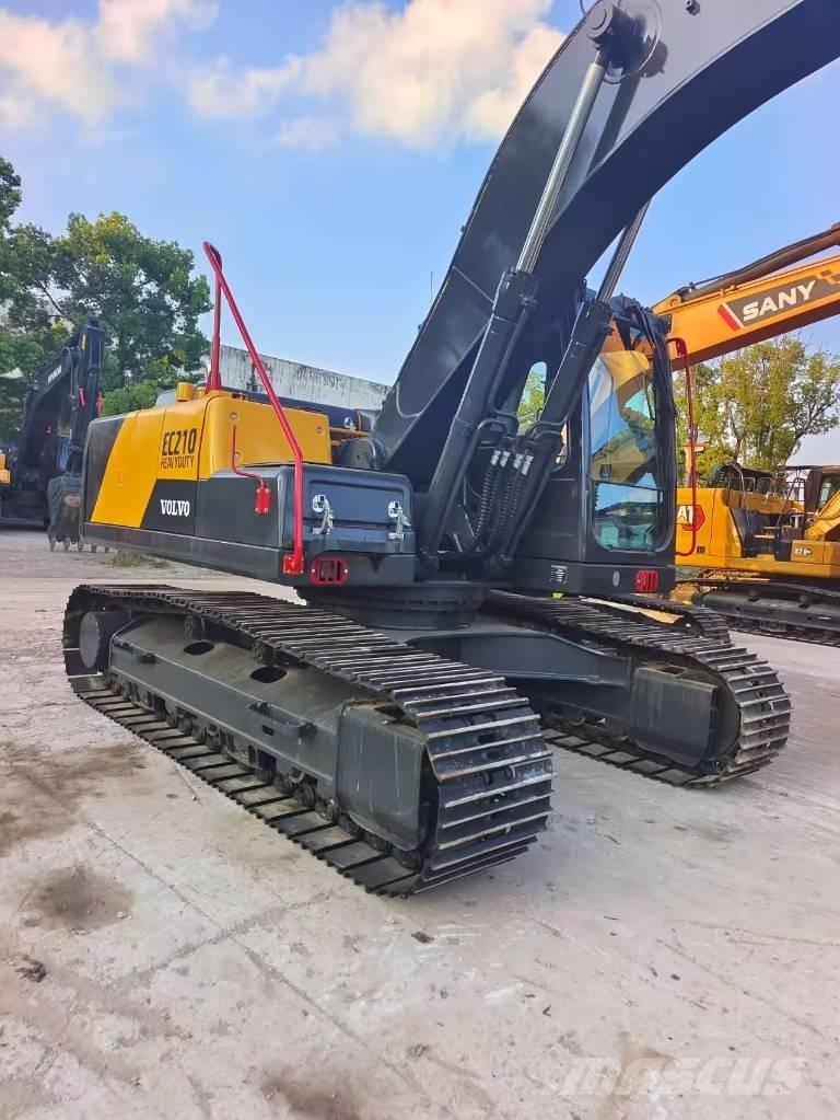 Volvo EC 210 B Rupsgraafmachines