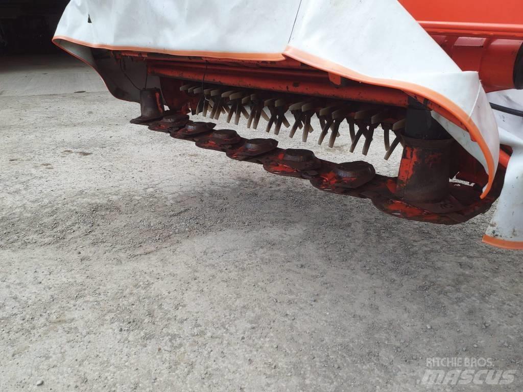 Kuhn FC 313 FF Maaikneuzers