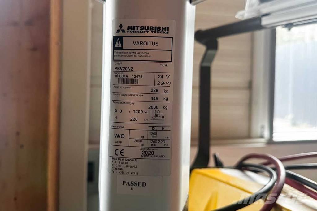 Mitsubishi PBV 20 N2 Pallettruck met meerij platform