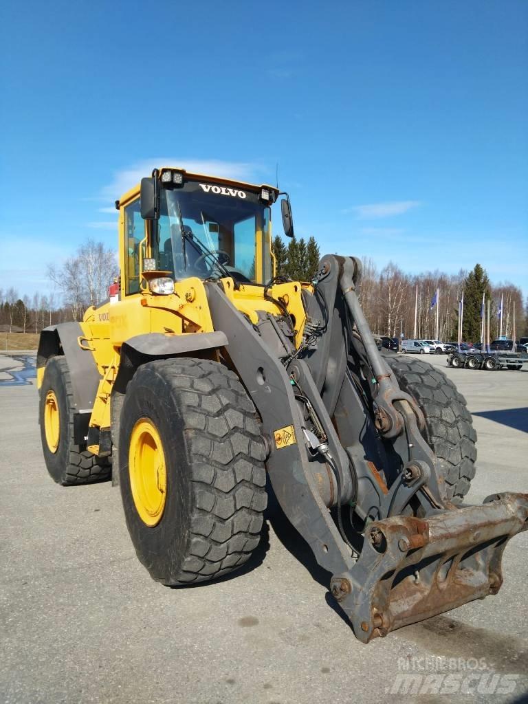 Volvo L 120 E Wielladers