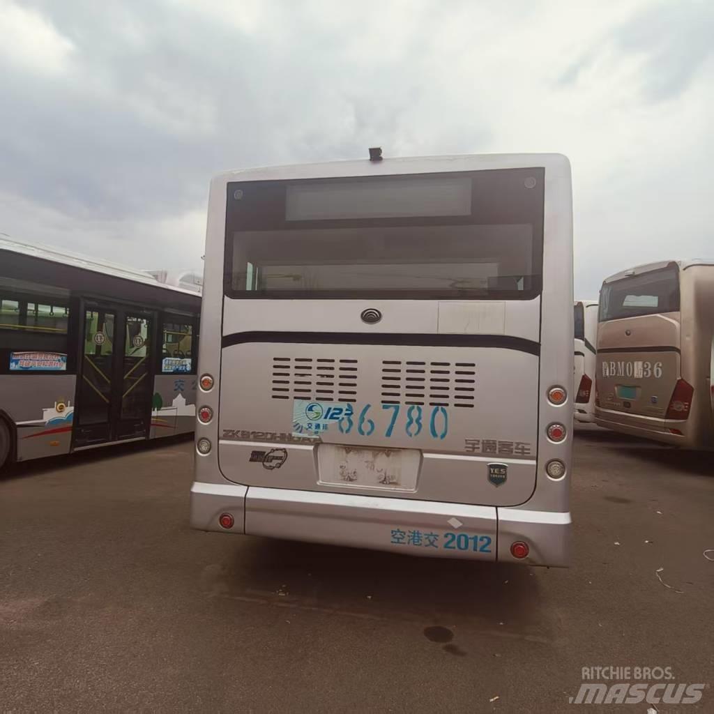 Yutong ZK6120DHNGAA Stadsbus