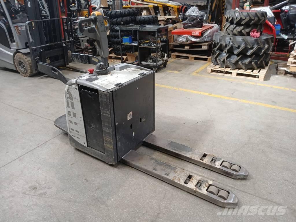 UniCarriers PLP 200 Pallettruck met meerij platform