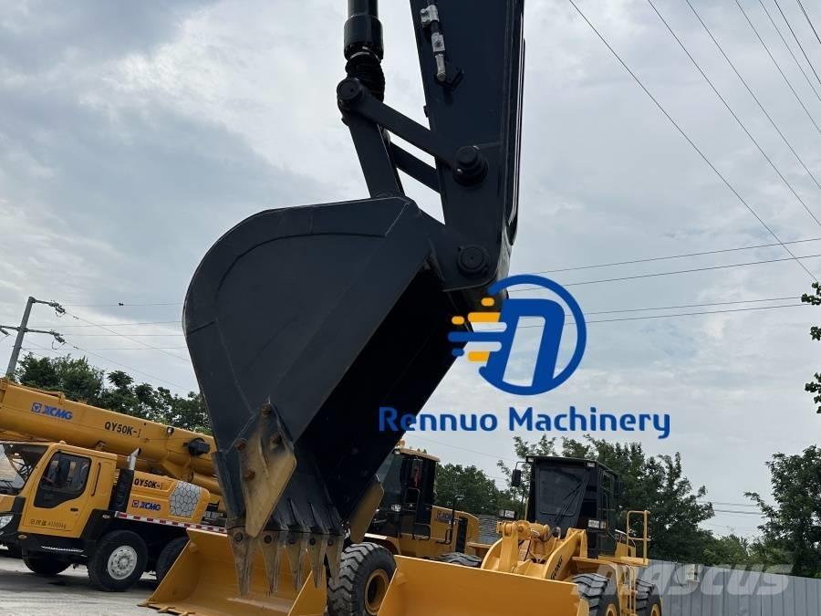 Hyundai 225LC-9S Rupsgraafmachines