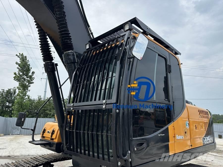 Hyundai 225LC-9S Rupsgraafmachines