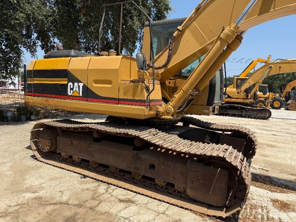 CAT 320 L Rupsgraafmachines