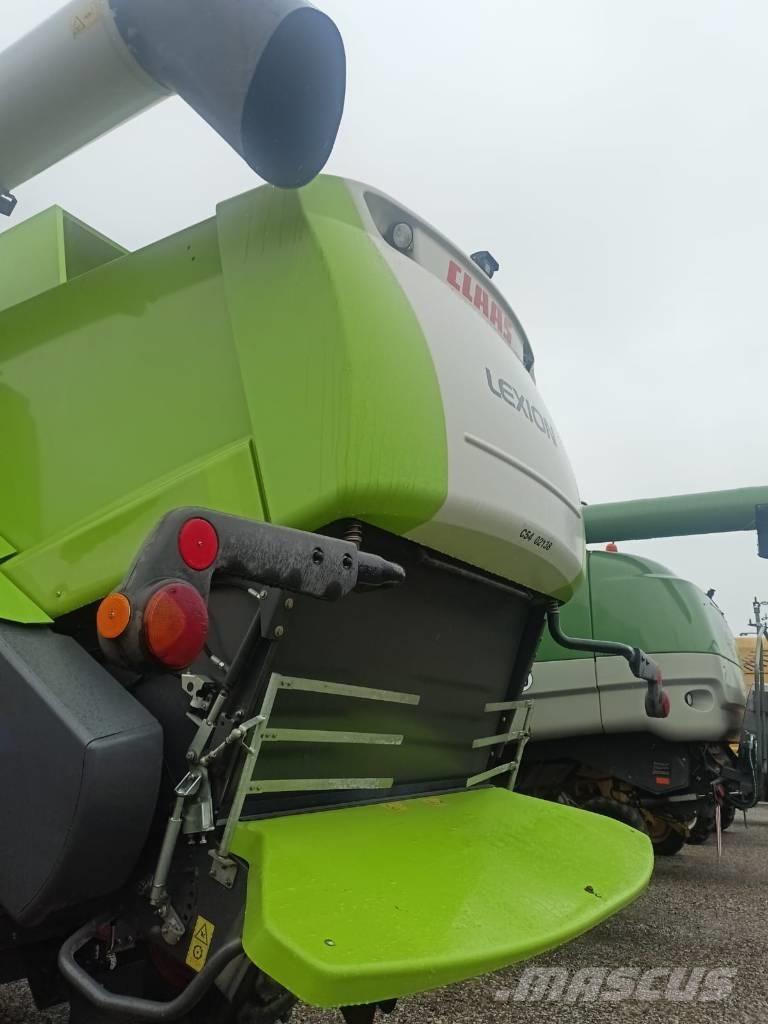 CLAAS Lexion 670 Maaidorsmachines