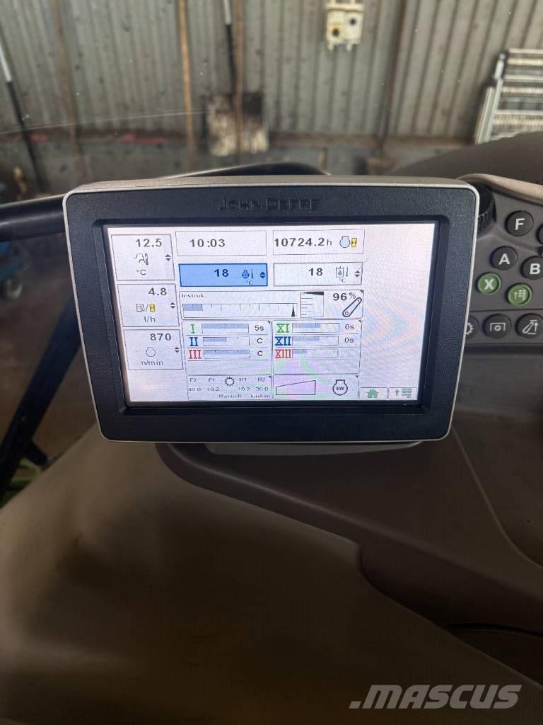 John Deere 6170 R Tractoren