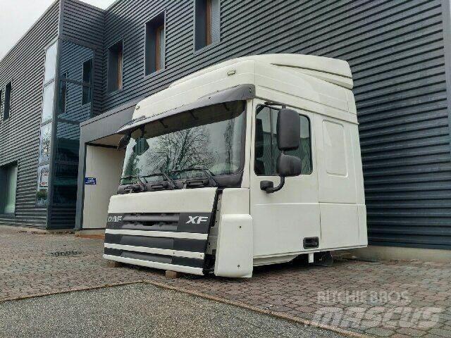DAF XF 105 Euro 5 Cabine en interieur