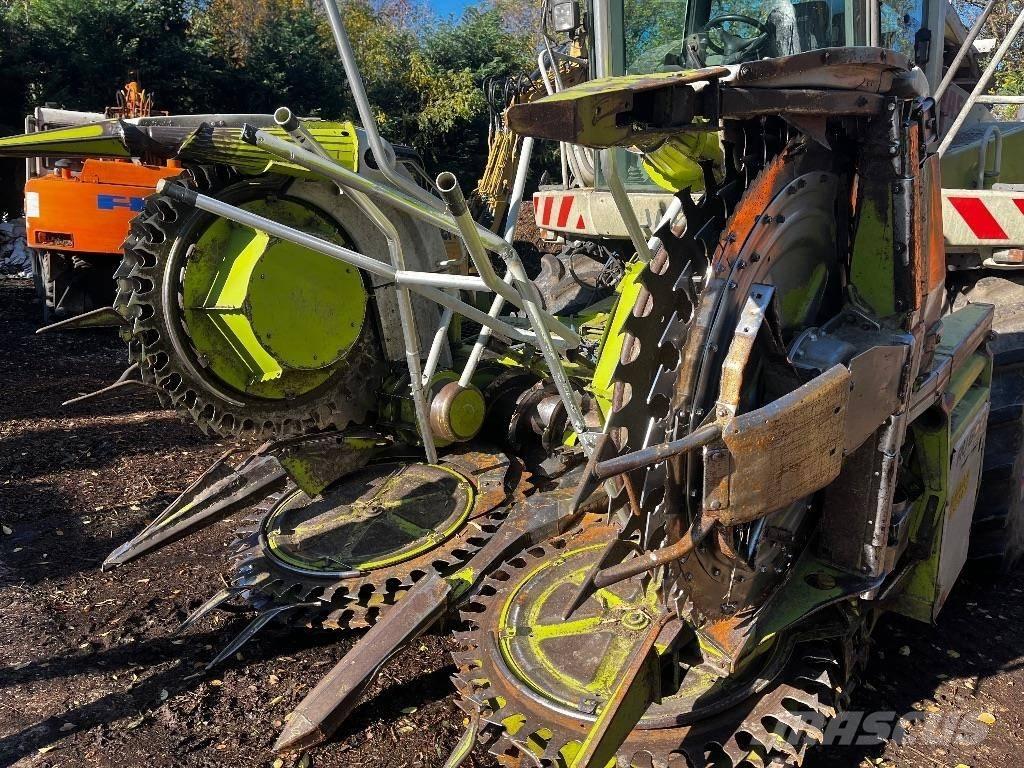 CLAAS RU 600 Zelfrijdende veldhakselaars