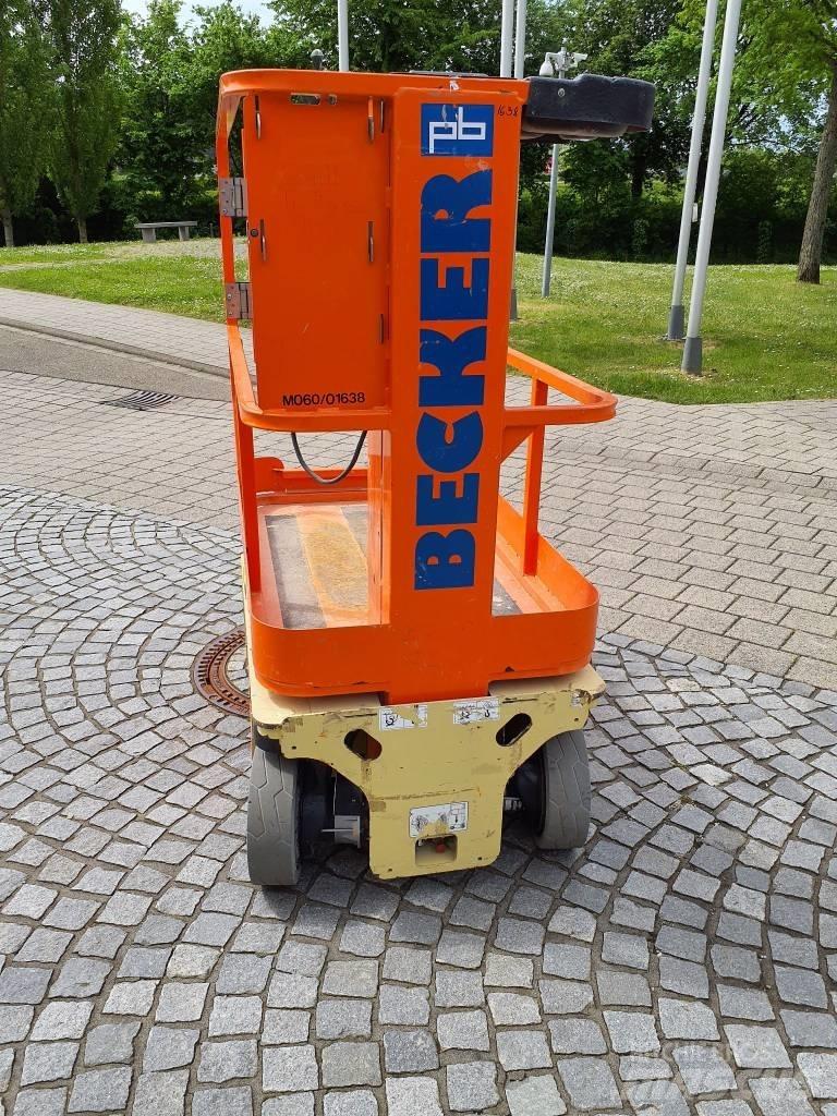 JLG 1230 ES (01638) Personenliften en invalideliften