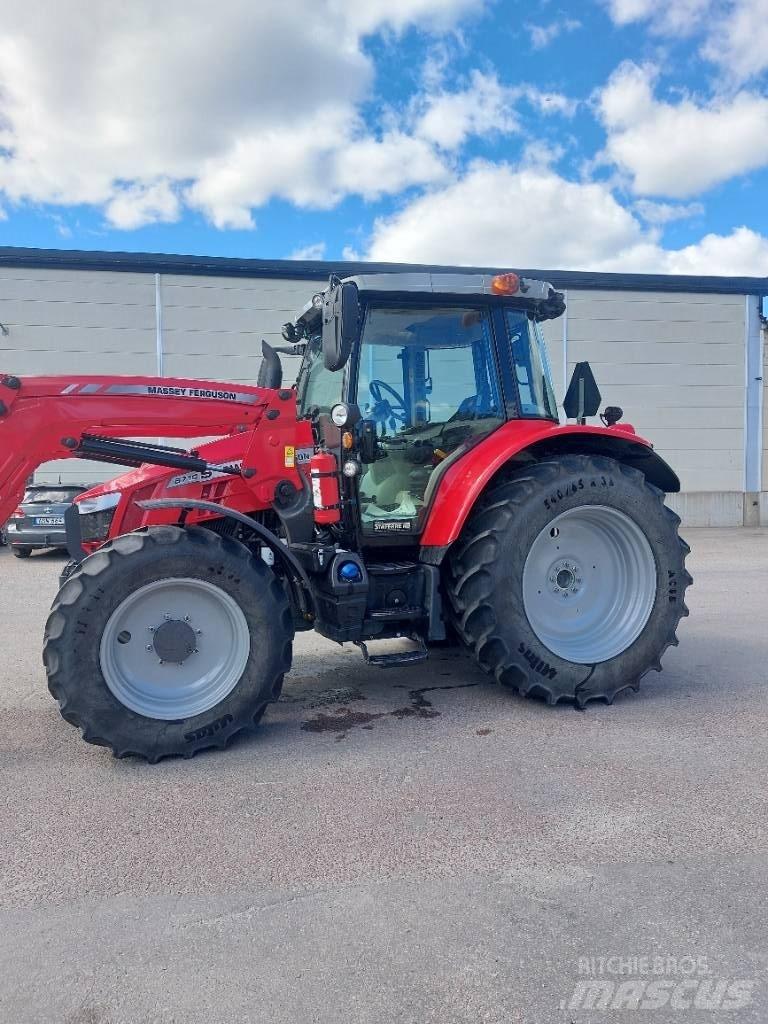 Massey Ferguson 5710 Tractoren