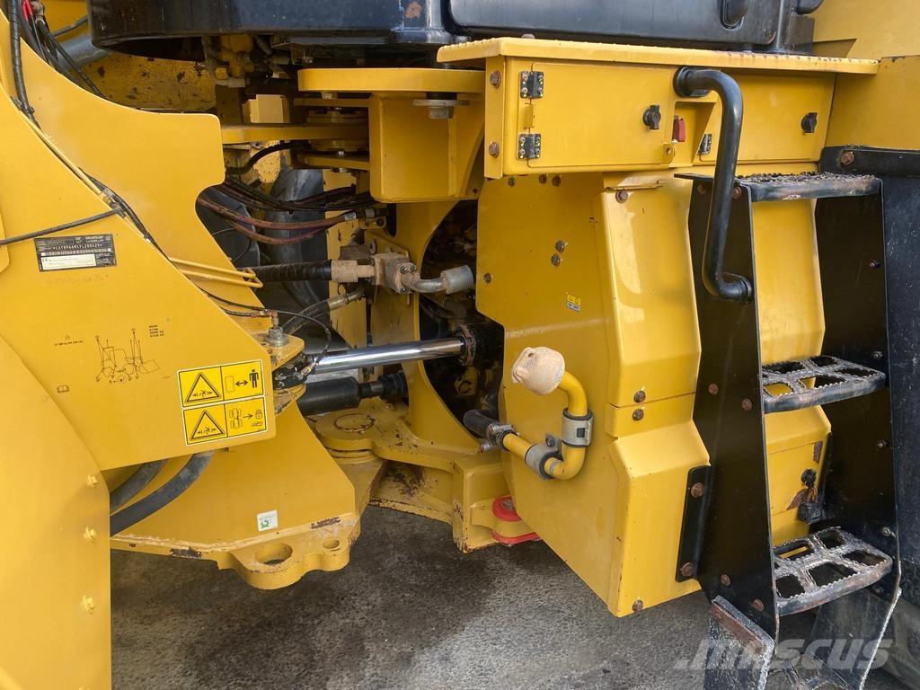 CAT 966 M NVT Wielladers