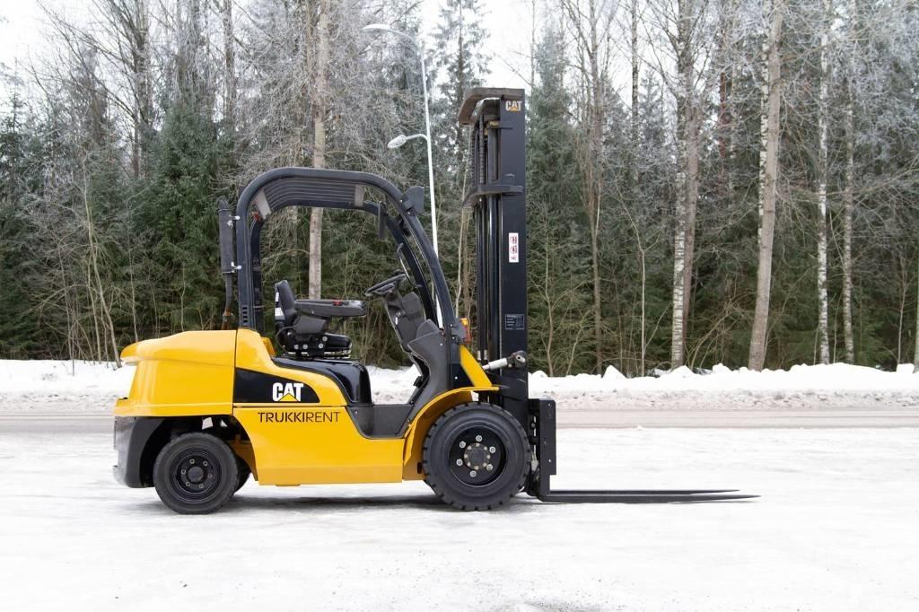 CAT DP 35 N Diesel heftrucks