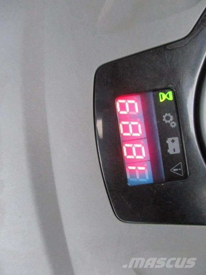 Toyota SPE120 Pallettruck met meerij platform